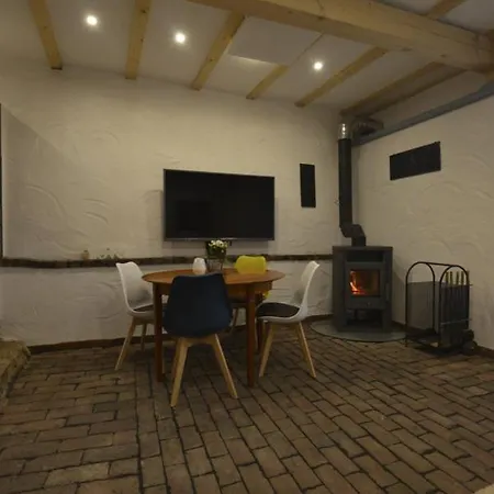 Eifel Kate, Relaxen Mit Sauna Und Whirlpool Villa *