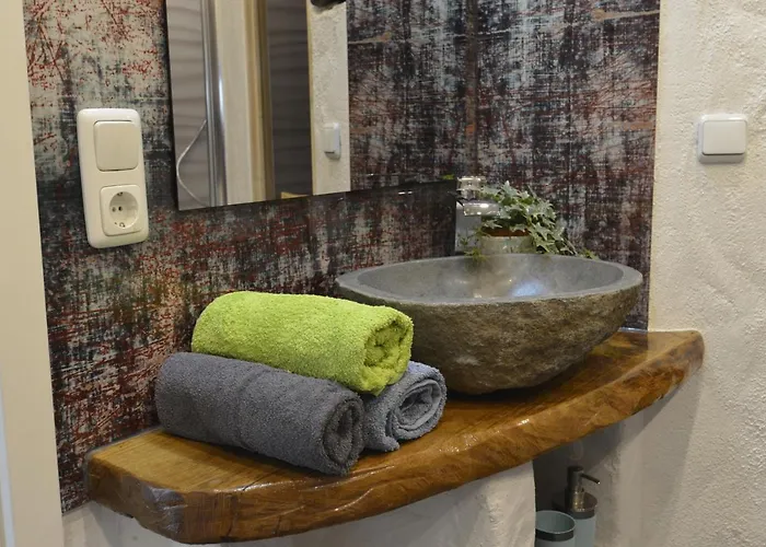 Eifel Kate, Relaxen Mit Sauna Und Whirlpool * Dahlem (Euskirchen)