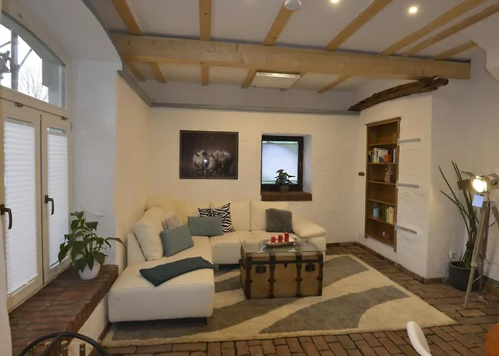 فيلة Eifel Kate, Relaxen Mit Sauna Und Whirlpool *