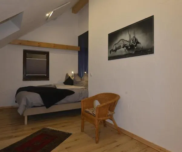 Eifel Kate, Relaxen Mit Sauna Und Whirlpool فيلة